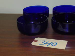 lot 340 image: 4 blue glass bowls