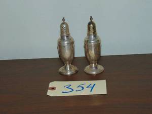 lot 354 image: Salt and pepper - sterling silver - 5