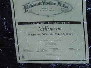 lot 389 image: 2 Full size Faribault Wool Blankets navy blue new