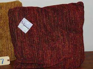 lot 417 image: 2   20 x 20 pillows
