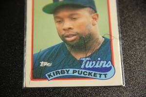 1989 Topps Kirby Puckett Autograph