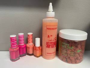 lot 137 image: Polish, Cuticle Softener, Spa Salt
