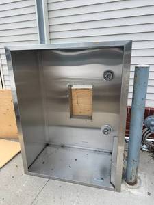 lot 28 image: Greenheck Dishwasher Exhaust Hood