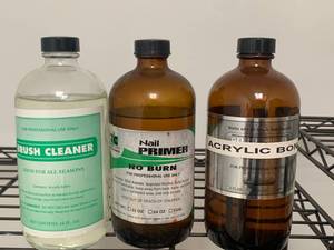 lot 173 image: Lot of 2 UV Topcoat Bottles