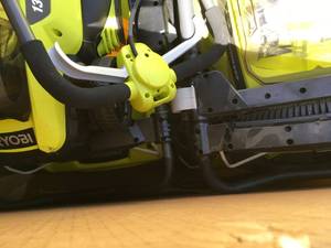 GAYLORD FULL OF ELECTRIC RYOBI LAWN MOWERS SEE PICS
