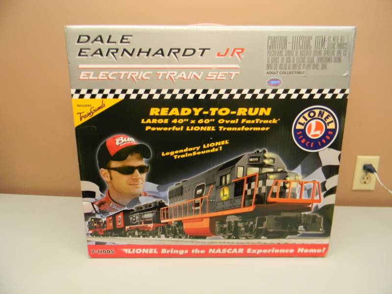 dale earnhardt lionel train set