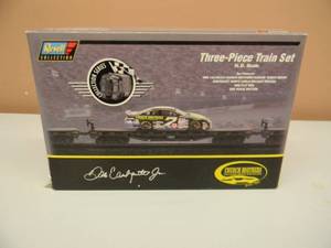 lot 3 image: DALE EARNHARDT JR REVELL COLLECTION THREE PIECE TRAIN SET HO SCALE - CHURCH BROTHERS #7 - 1 OF 2556 DIE CAST REPLICAS - WITH COA - NEW IN BOX - SEE PICTURES