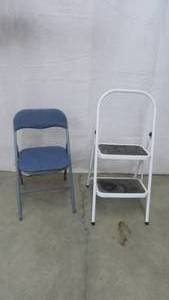 Step StoolFolding Chair
