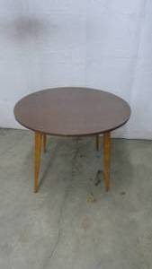 Round Table