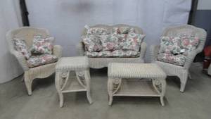 Wicker Set