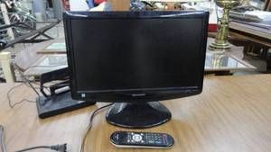 18 Sharp TV With Remote With Phillips Indoor Antenna