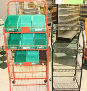 lot 18 image: (2) Rolling Display Racks