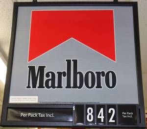 lot 26 image: Marlboro 2sided Sign