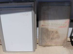 lot 37 image: Plexiglass & Aluminum Frames for Signage