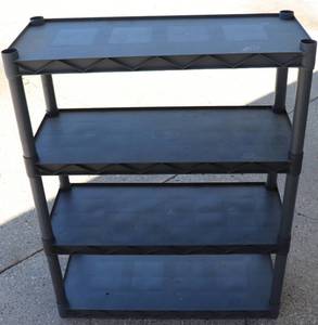 lot 68 image: Plastic Shelf