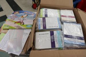 lot 77 image: Box of Greeting Cards