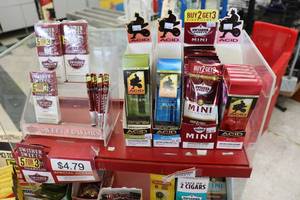 lot 104 image: Misc Tobacco Items MUST BE 21 TO PURCHASE