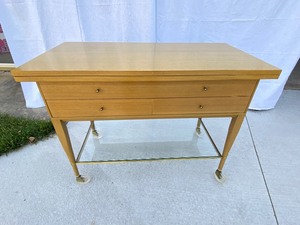 lot 1 image: Paul McCobb Rolling Buffet with Glass Shelf