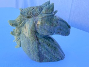 lot 44 image: Connemara Marble Horse Head Figure- Ireland