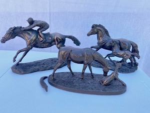lot 48 image: Genesis Fine Arts Horse Figures- Set of 3- Made in Mullingar Ireland
