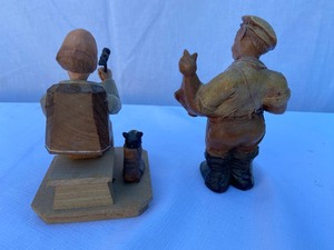lot 64 image: Pair of Vintage Hand Carved Wooden Folk Art Figures