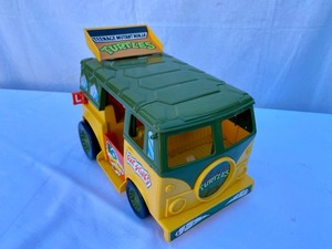 lot 65 image: 1989 Mirage Studios Playmates Toys Teenage Mutant Ninja Turtles Toy Van