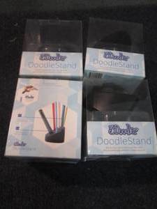 4  3Doodler Doodlestand for Create ...