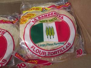 Case of 12-10 ct LaBanderita Large ...