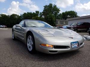 lot 23 image: 1998 Chevrolet Corvette