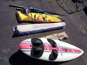 lot 26 image: F2 284 Windsurfer