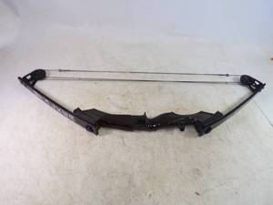 lot 14 image: Indian Stalker Compound Bow