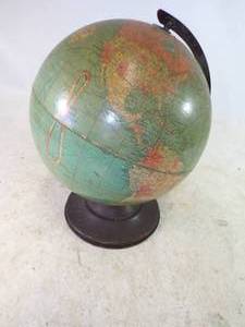 lot 37 image: Vintage Globe