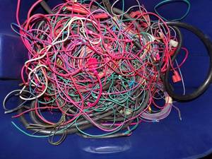 lot 92 image: Boat Parts Large Tote of Wire Harness