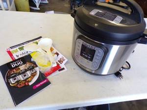 lot 106 image: Insta Pot Duo, Never Used