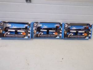 lot 122 image: 3 Marshmallow Guns