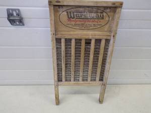 lot 125 image: Vintage Wash Board