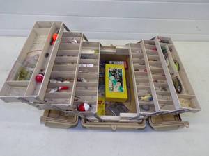 lot 126 image: Tackle Box with Tackle