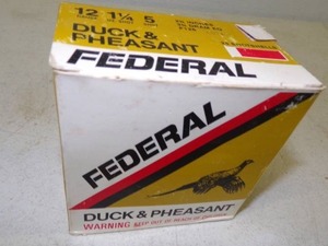 lot 141 image: Federal 12 Gauge 5 Shot Shotshells