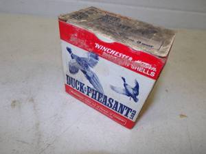 lot 146 image: Winchester 12 Gauge 6 Shot Shotshells