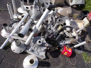 lot 56 image: Boat Seat Pedestals