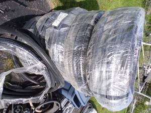 lot 59 image: 5 Rolls of 1 14 x 100 Live well hose