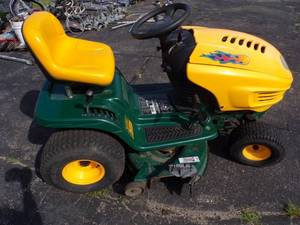lot 1 image: Yard Man Hydro 18 HP with 42 Cut lawn mower