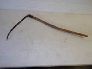 lot 207 image: Small Sye