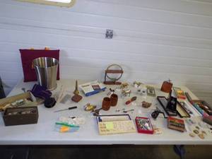 lot 209 image: Lot of Vintage Smalls SEE PICS