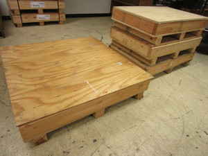 WOOD CRATES WITH LIDS
