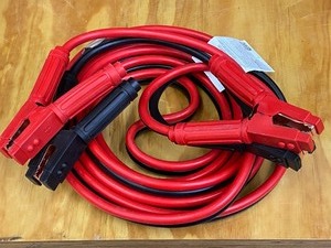 lot 108 image: New 20ft 1-Gauge Booster Cables