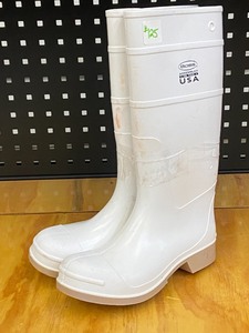 lot 125 image: Pair Of New Boss Size-9 Rubber Boots