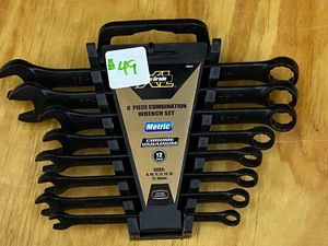 lot 49 image: Pro-Grade XL 8-Piece Metric  Wrench Set
