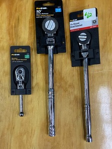 lot 62 image: Lot Of 14 -- 38 -- 12 Socket Wrenches