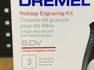 lot 25 image: Dremel 7000-HE Holiday Engraving Kit, 6Volt Cordless